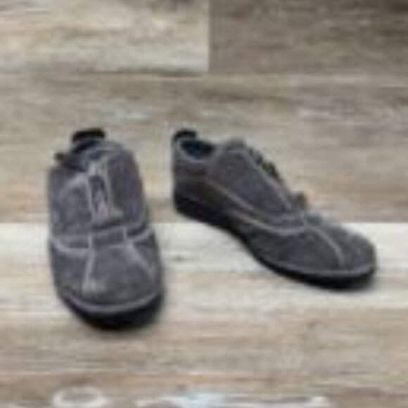 Stuart Weitzman Brown Suede Top Zip Casual Shoes Women's Size 6 - Picture 5 of 6